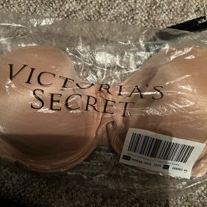 Body by Victoria brand new bra